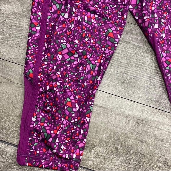 Lululemon purple real quick crop leggings - Picture 2 of 7